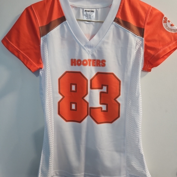 Hooters Small 35 Year Anniversary Jersey - Picture 8 of 11